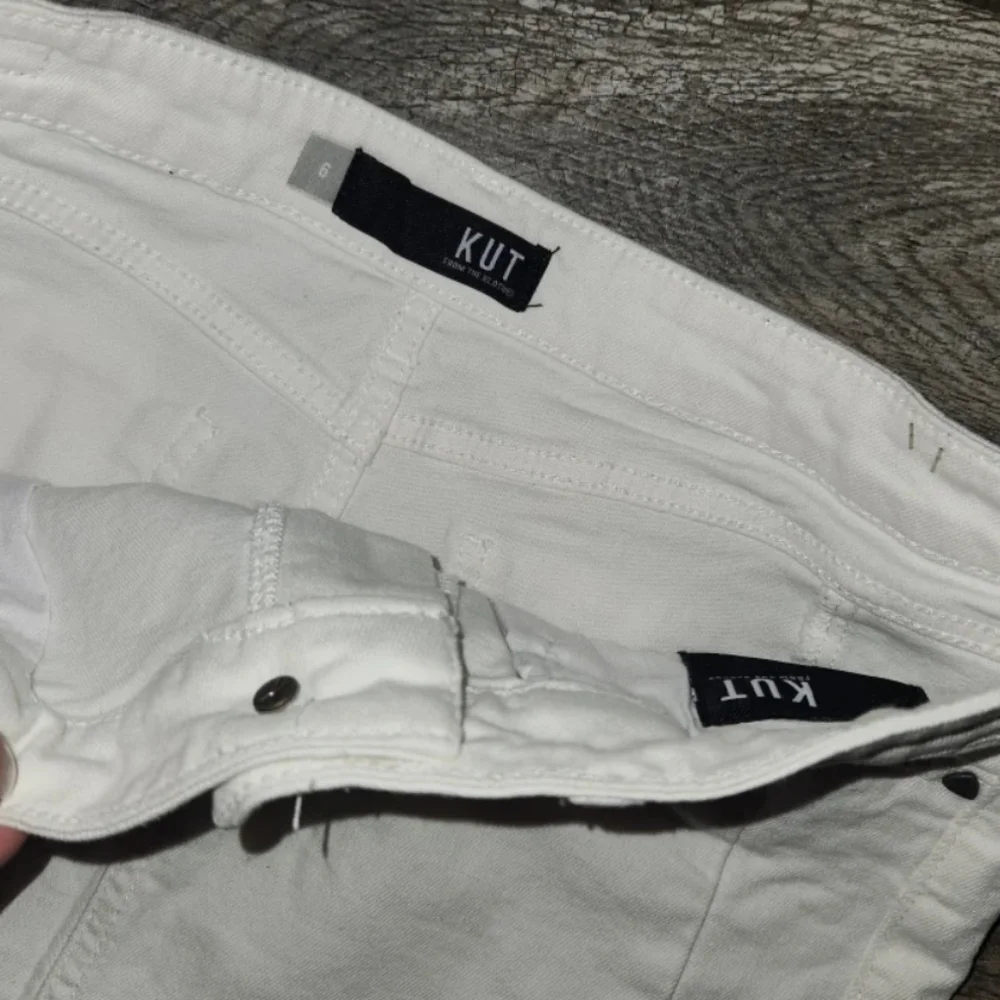 Kut from the Kloth White Denim‎ Connie Skirt 6